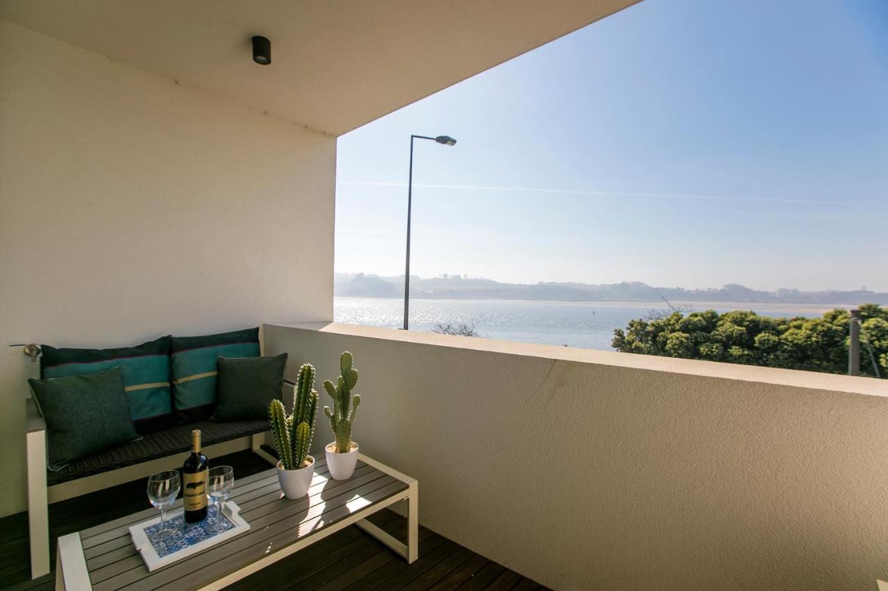 Lovelystay - Luxury 2Br Duplex Apartment In Foz Porto Eksteriør bilde