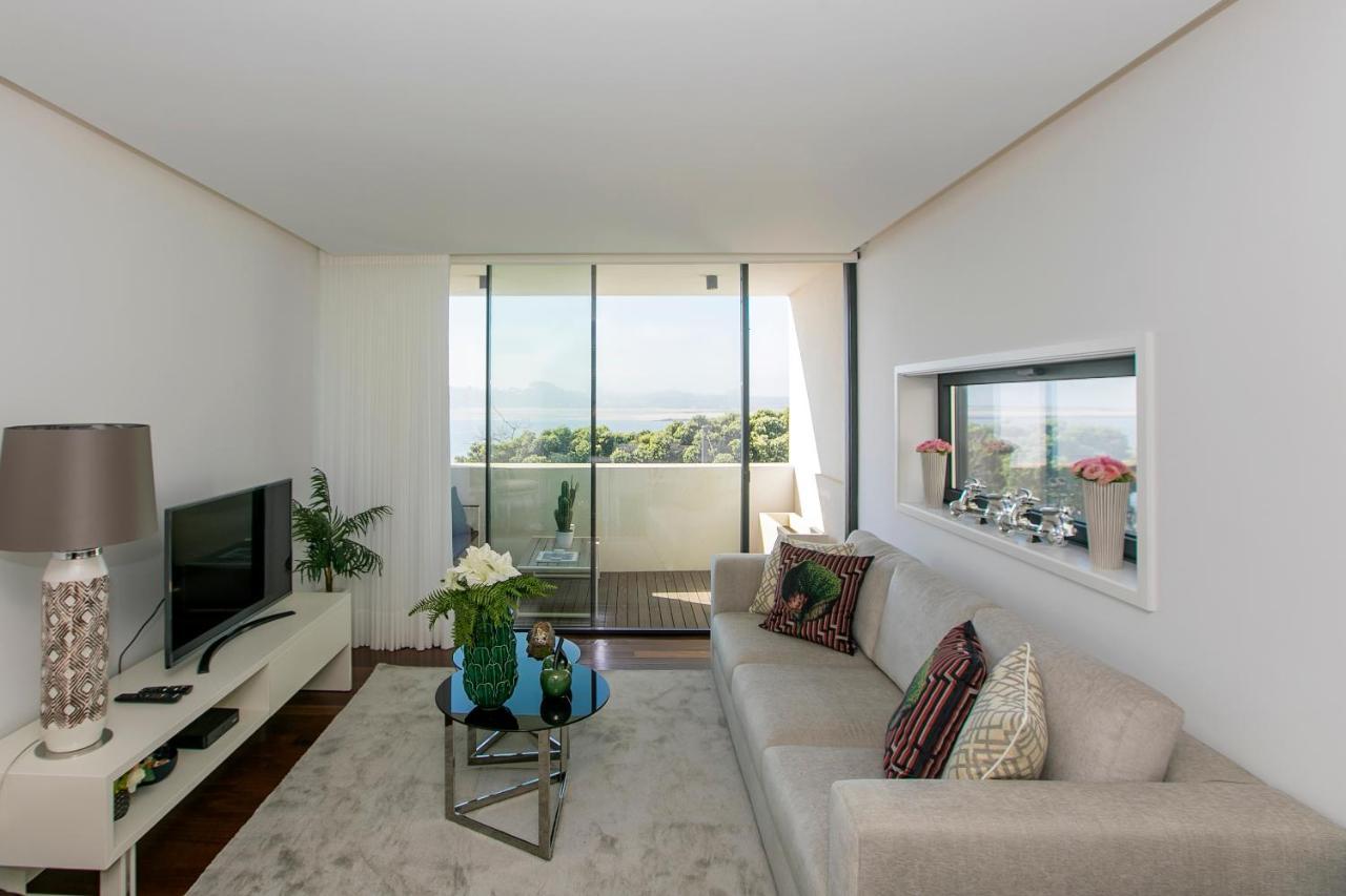 Lovelystay - Luxury 2Br Duplex Apartment In Foz Porto Eksteriør bilde