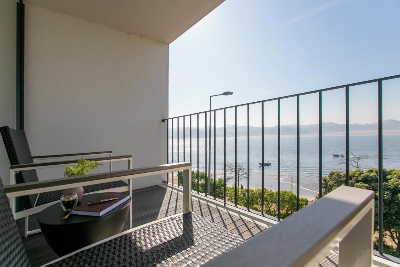 Lovelystay - Luxury 2Br Duplex Apartment In Foz Porto Eksteriør bilde