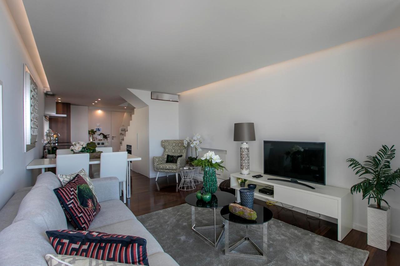 Lovelystay - Luxury 2Br Duplex Apartment In Foz Porto Eksteriør bilde